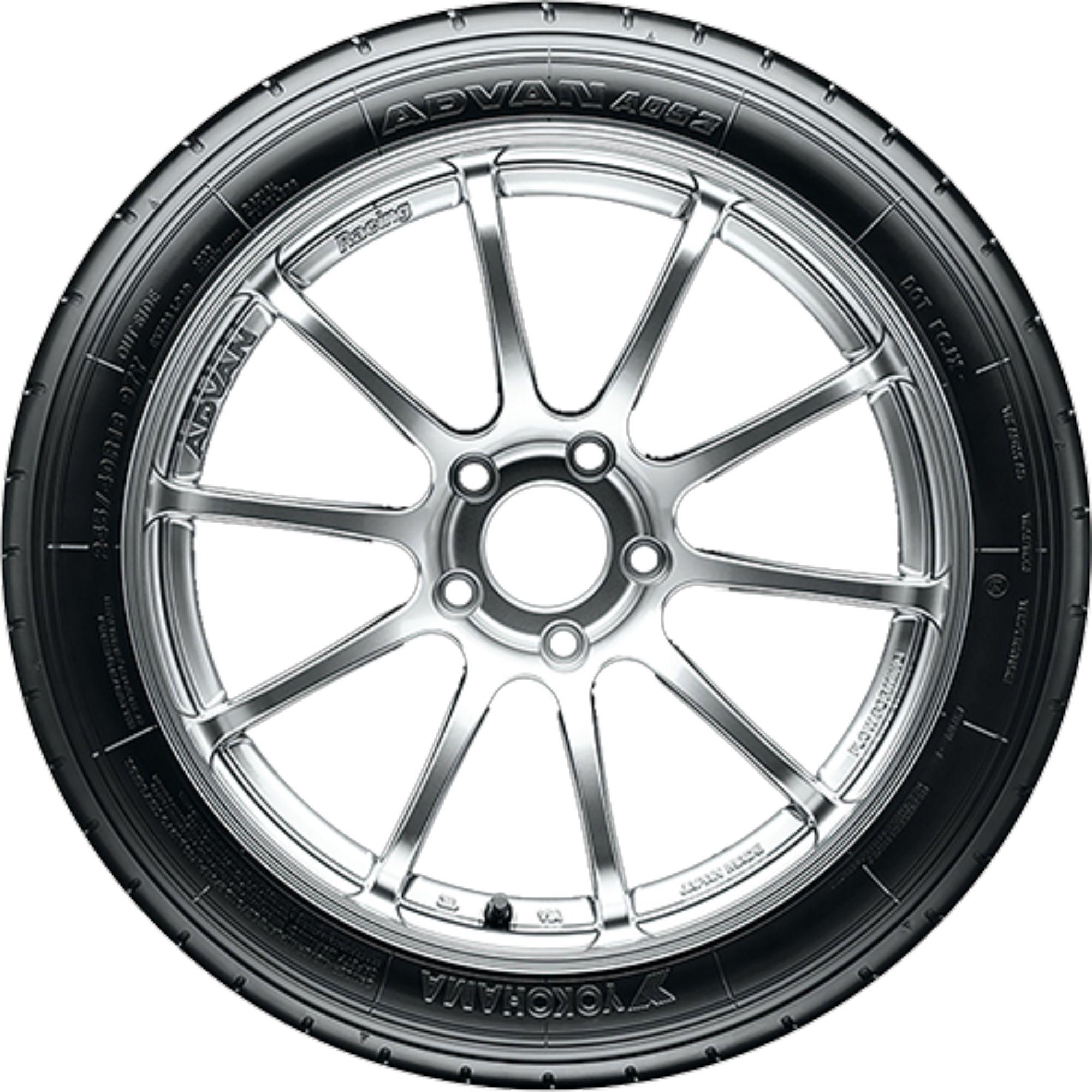 YOKOHAMA ADVAN A052 245/40R18 97Y XL BSW
