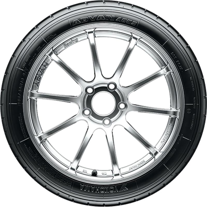 YOKOHAMA ADVAN A052 305/30R19 102Y XL BSW