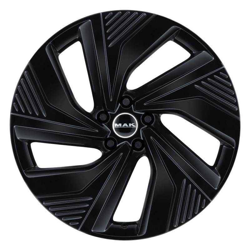 MAK ELECTRA gloss black 8.0Jx20 5x114 ET45